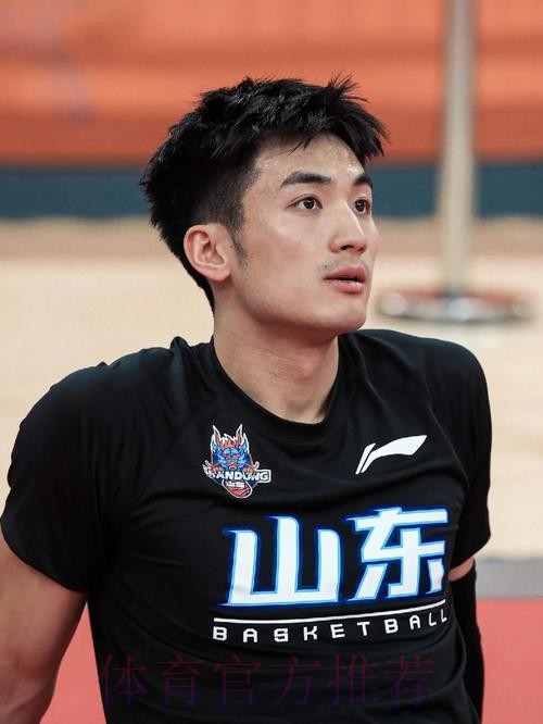 山东男篮分享于德豪采访片段:时刻准备迎接更好的自己 山东男篮分享于德豪采访片段:时刻准备迎接更好的自己