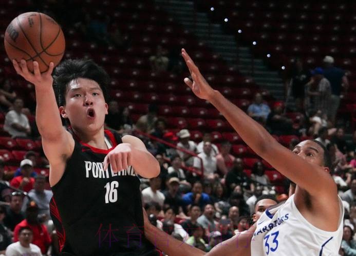 杨瀚森连续8场获稳定出场时间，开拓者8战7胜